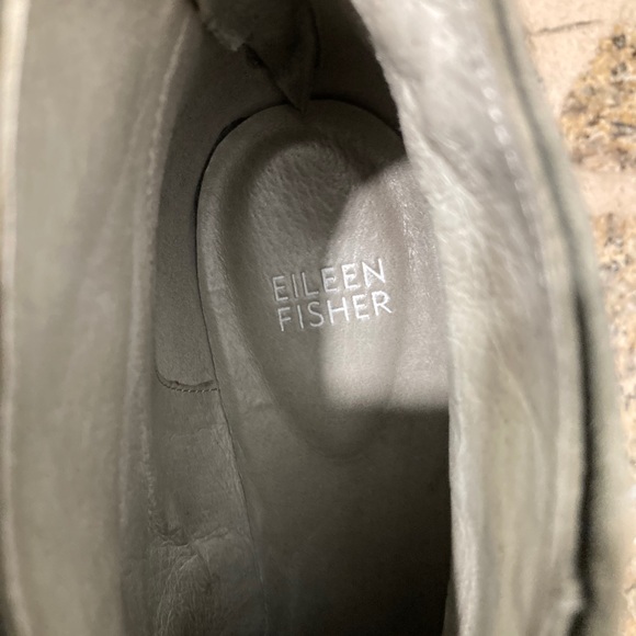 Eileen Fisher gray suede ankle boot - Picture 4 of 6
